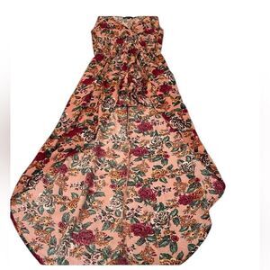 Ambiance szS flowered faux wrap bodice skirted elastic waist shorts romper EUC